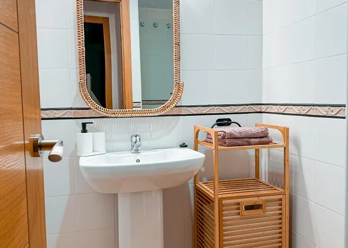 Fuente Piedra Escrita *