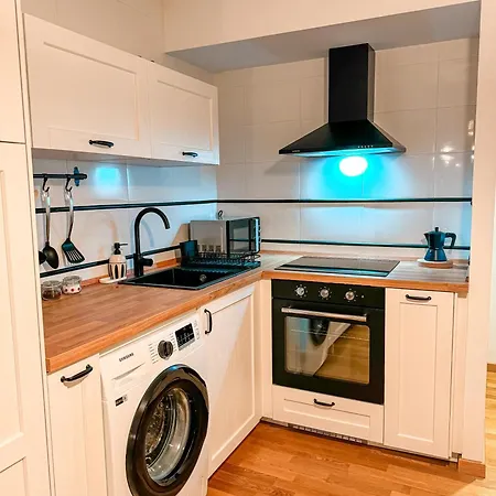 Fuente Piedra Escrita *